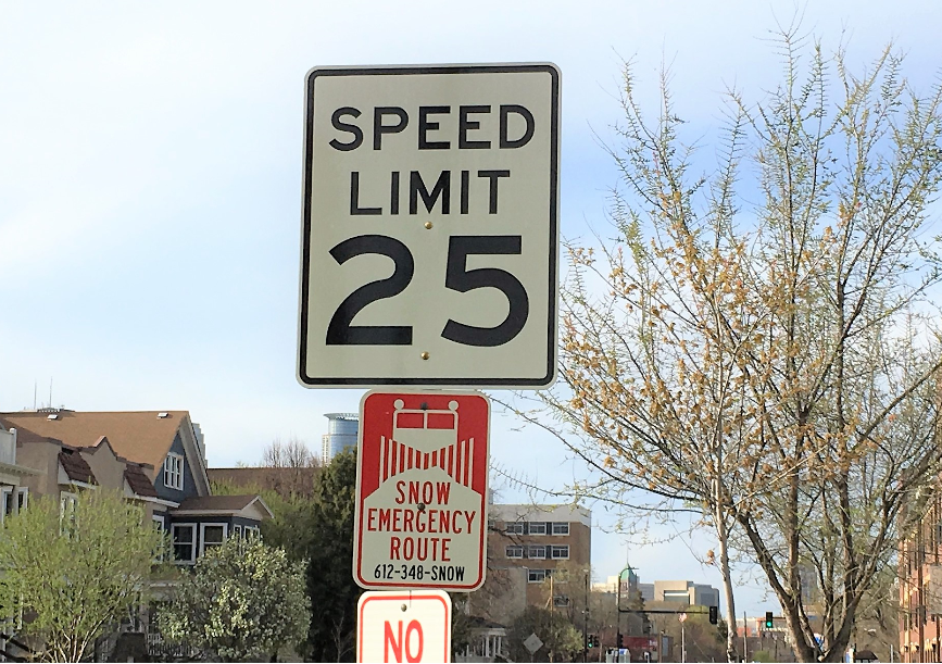 Installed 25 mph speed limits sign Installed 25 mph speed limits sign