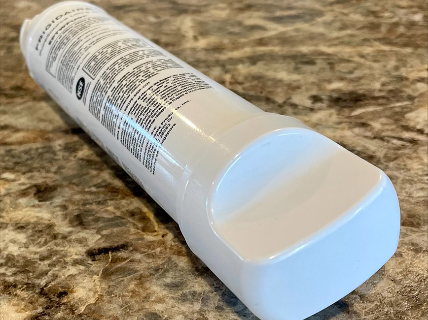 An example of a fridge filter.