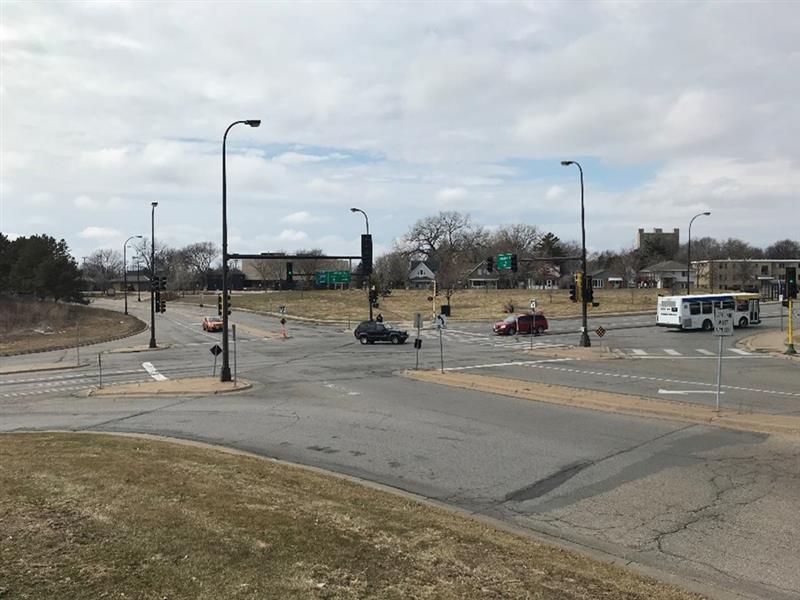 Johnson St NE  and 35W intersection