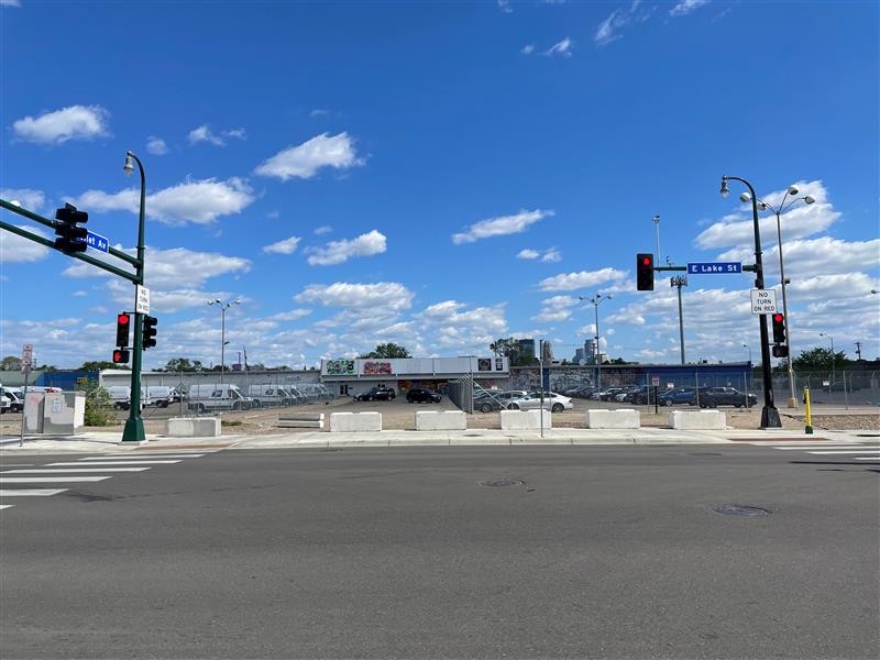 Existing Lake and Nicollet site