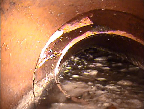 Interior view of pipe on 42nd Street that is broken Interior view of pipe on 42nd Street that is broken