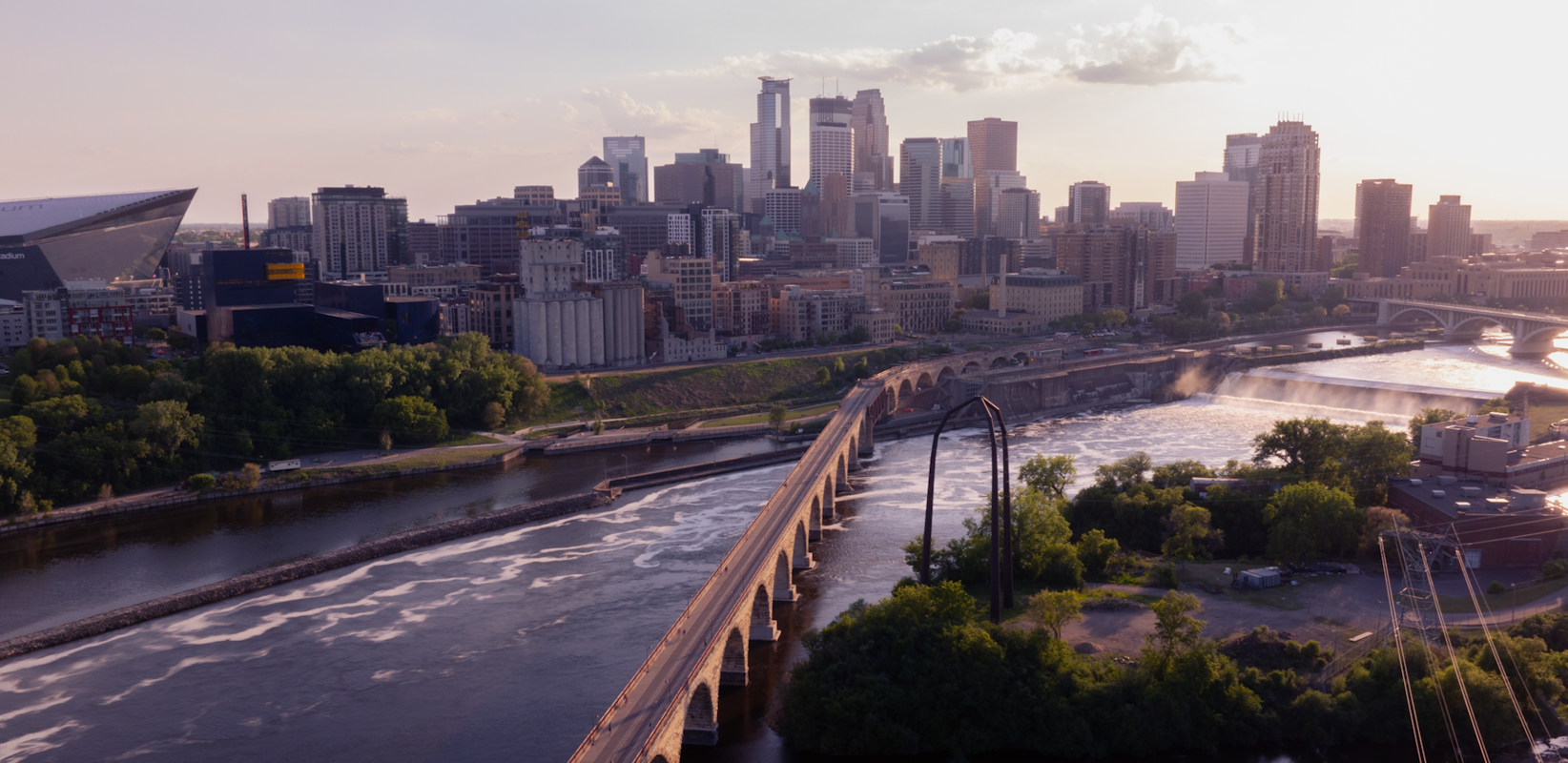 Minneapolis skyline golden hour
