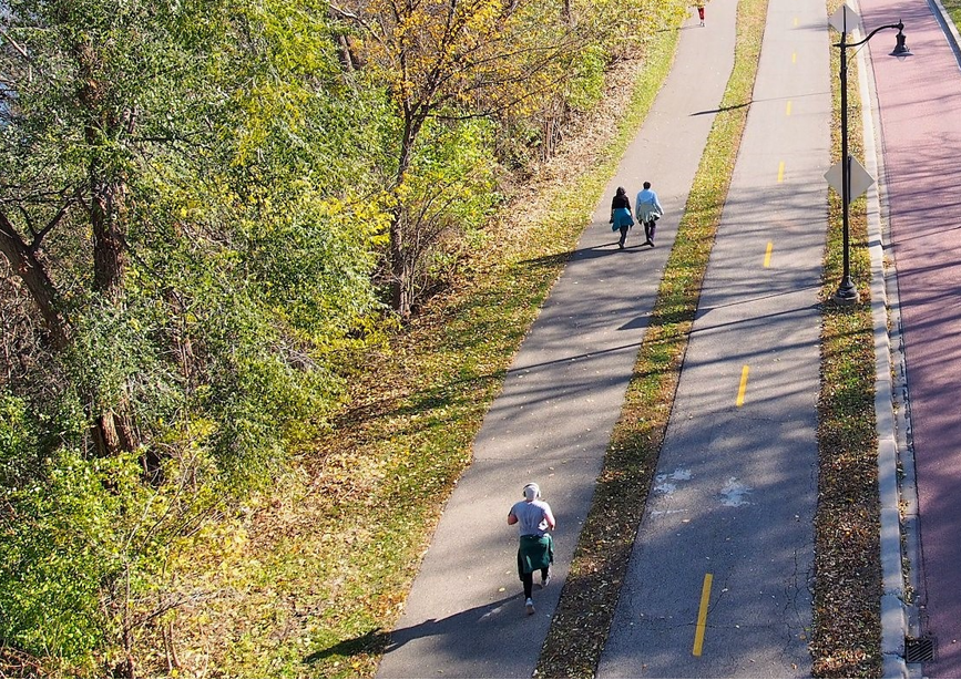 Walking jogging overhead view Walking jogging overhead view