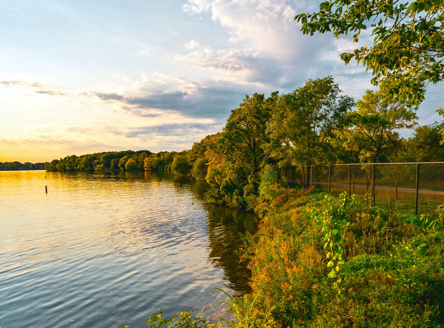 Mississippi river in autumn