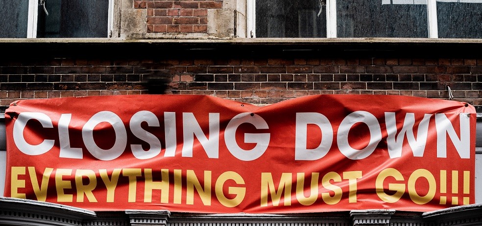 Going out of business sign